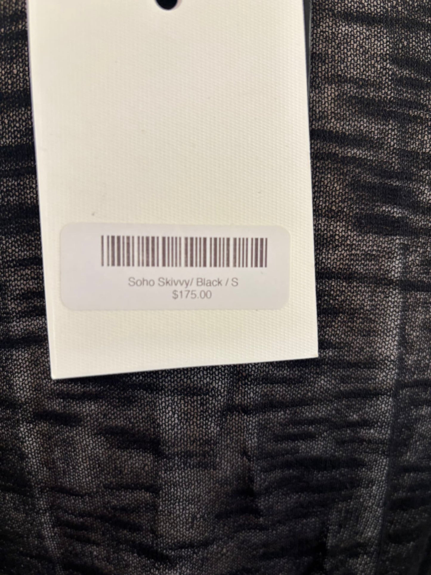 98922