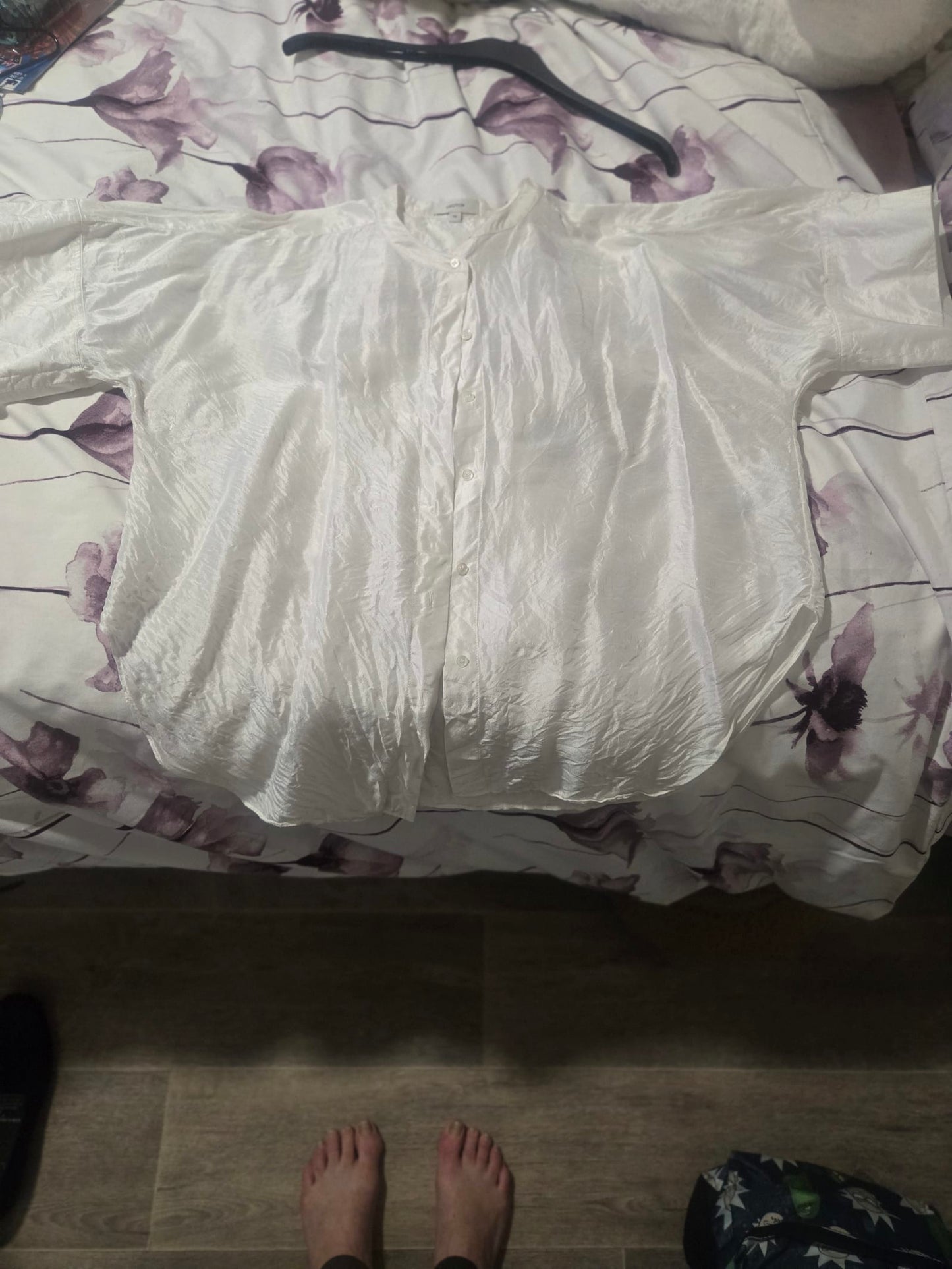 186723