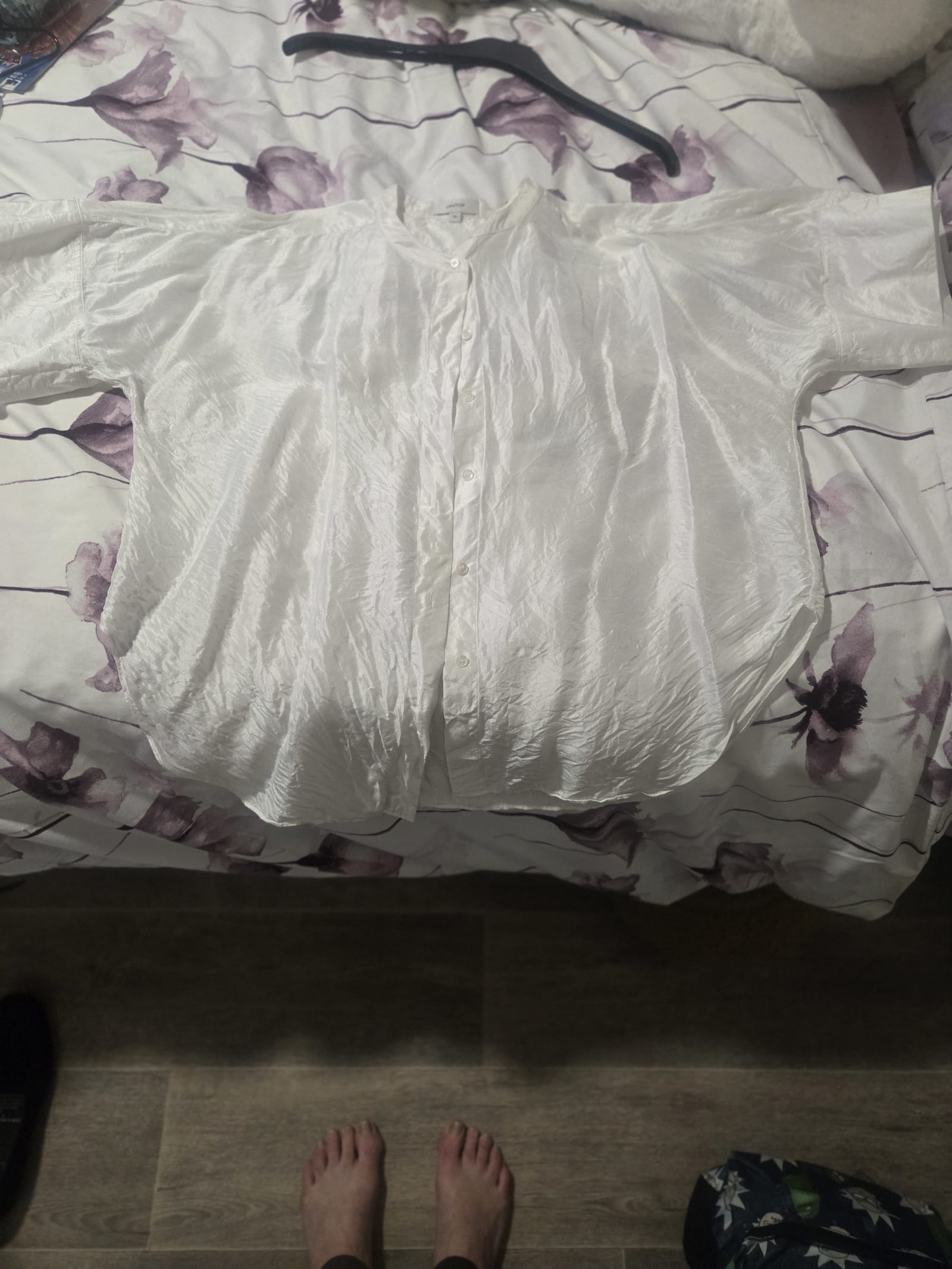 186723