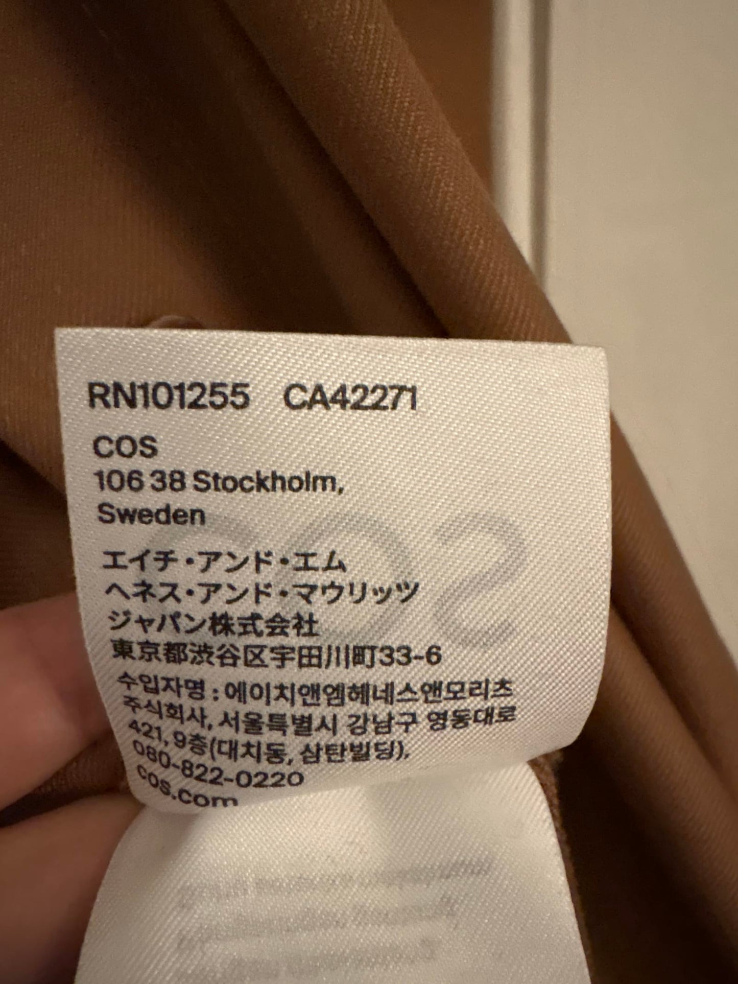104044
