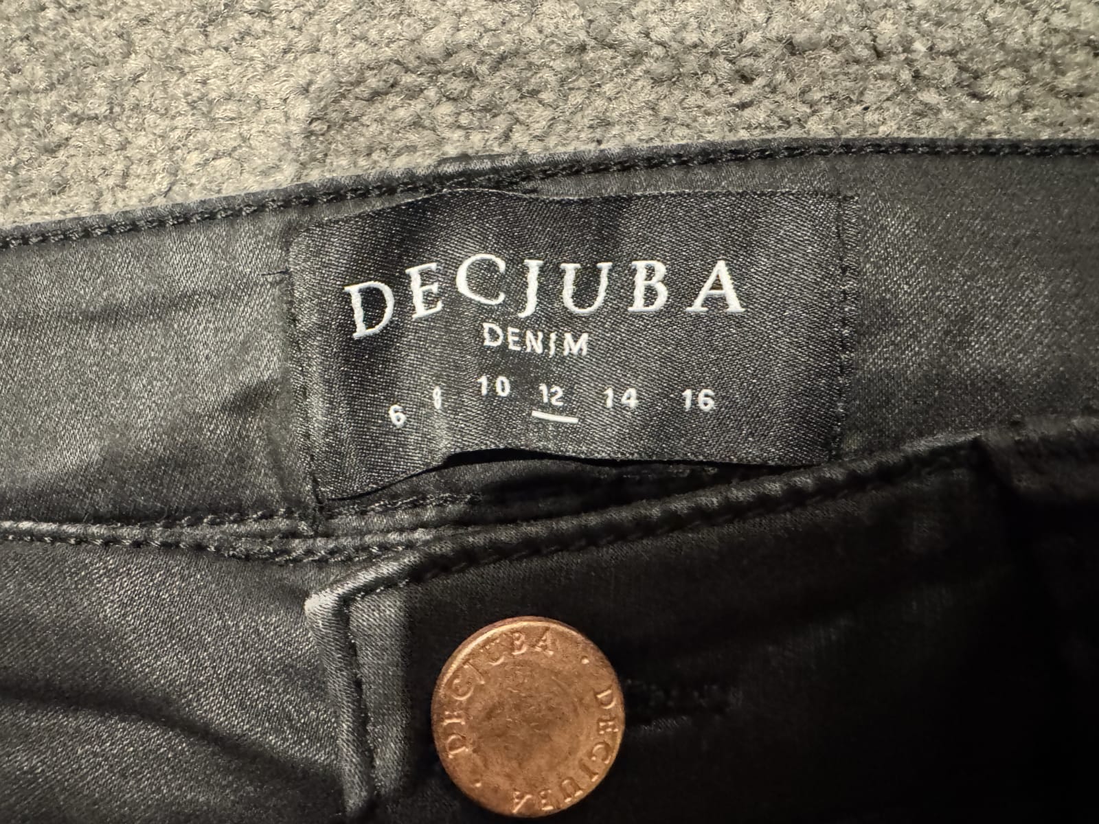 93498
