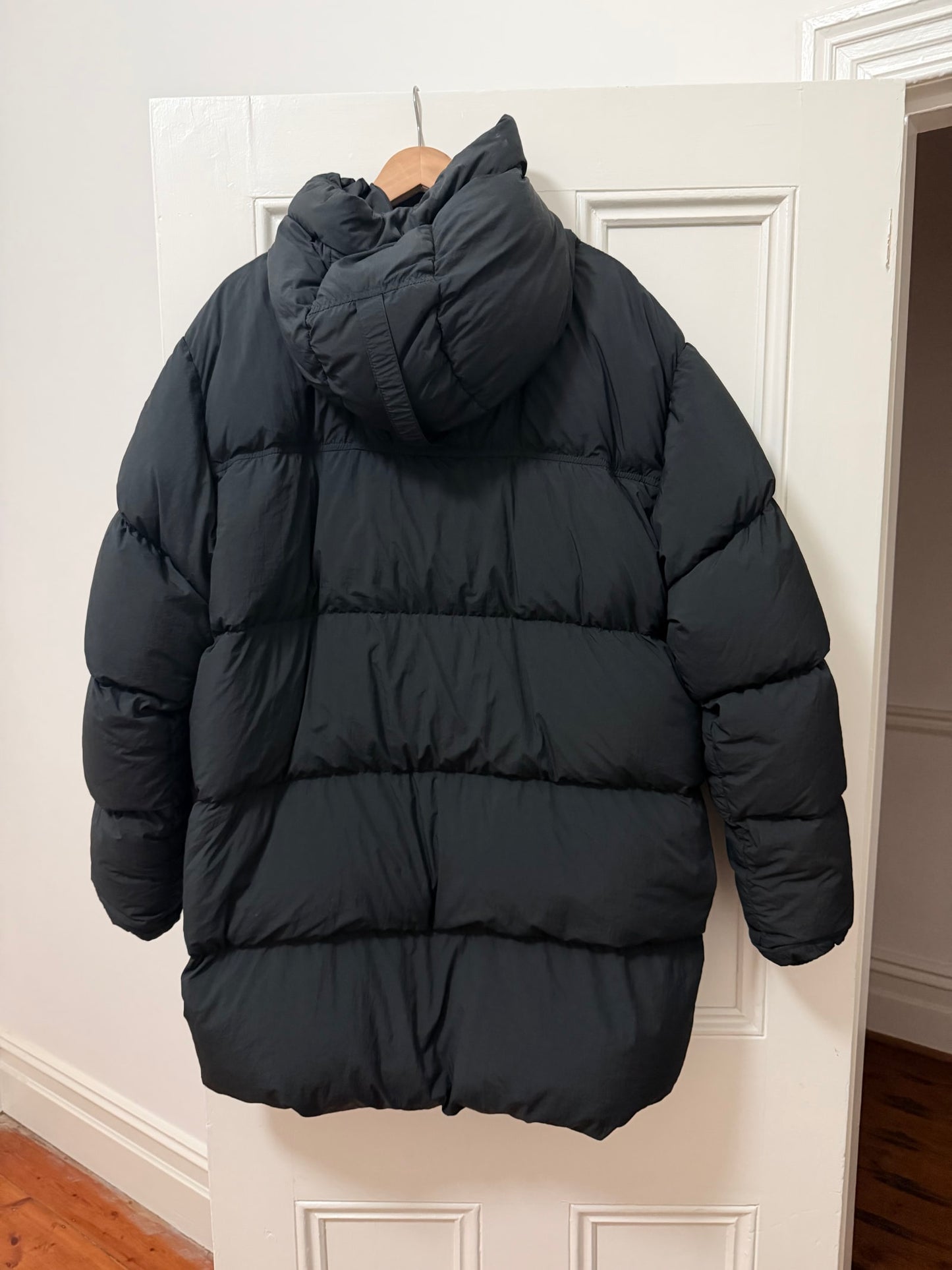 179711