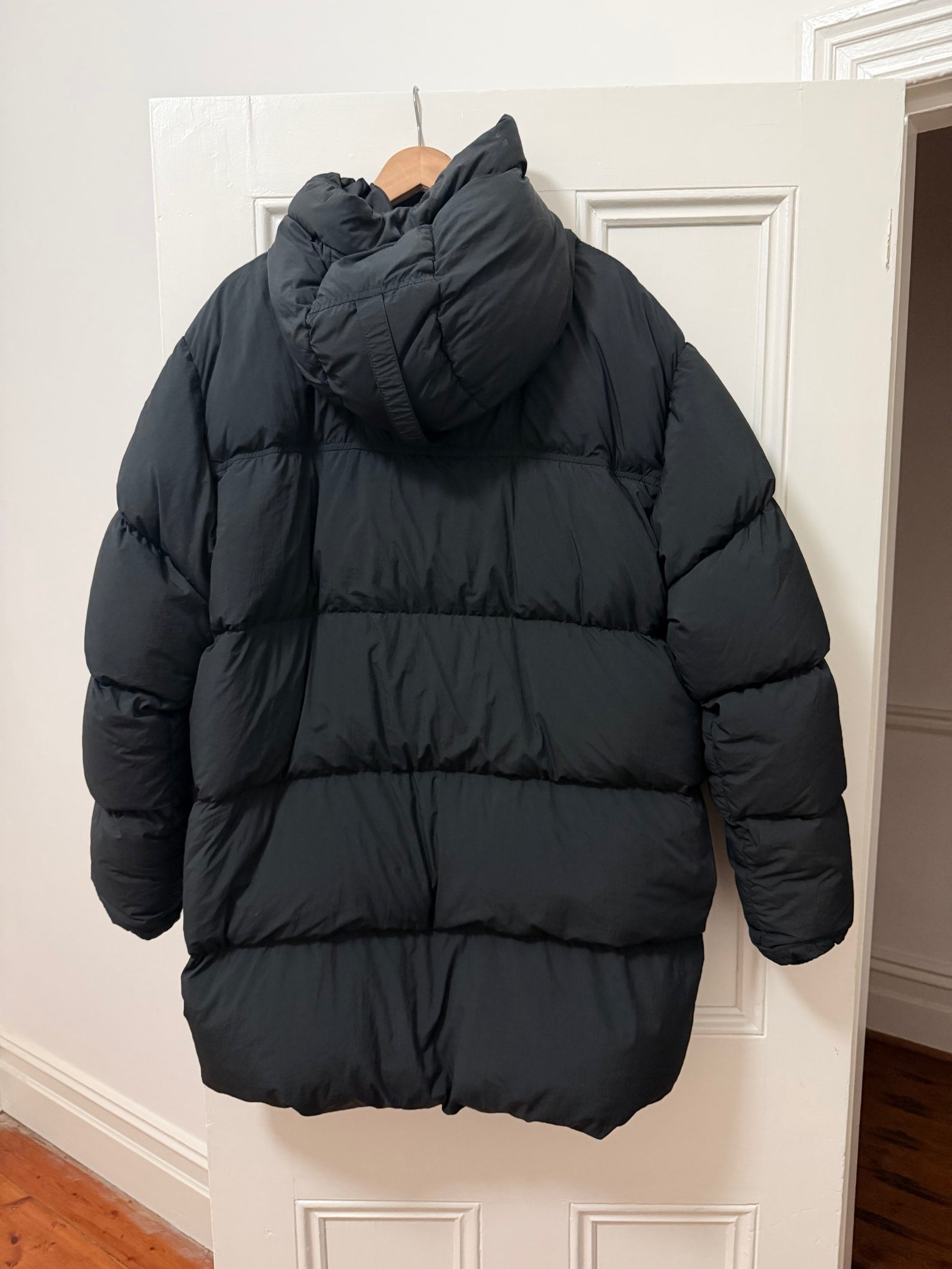 179711