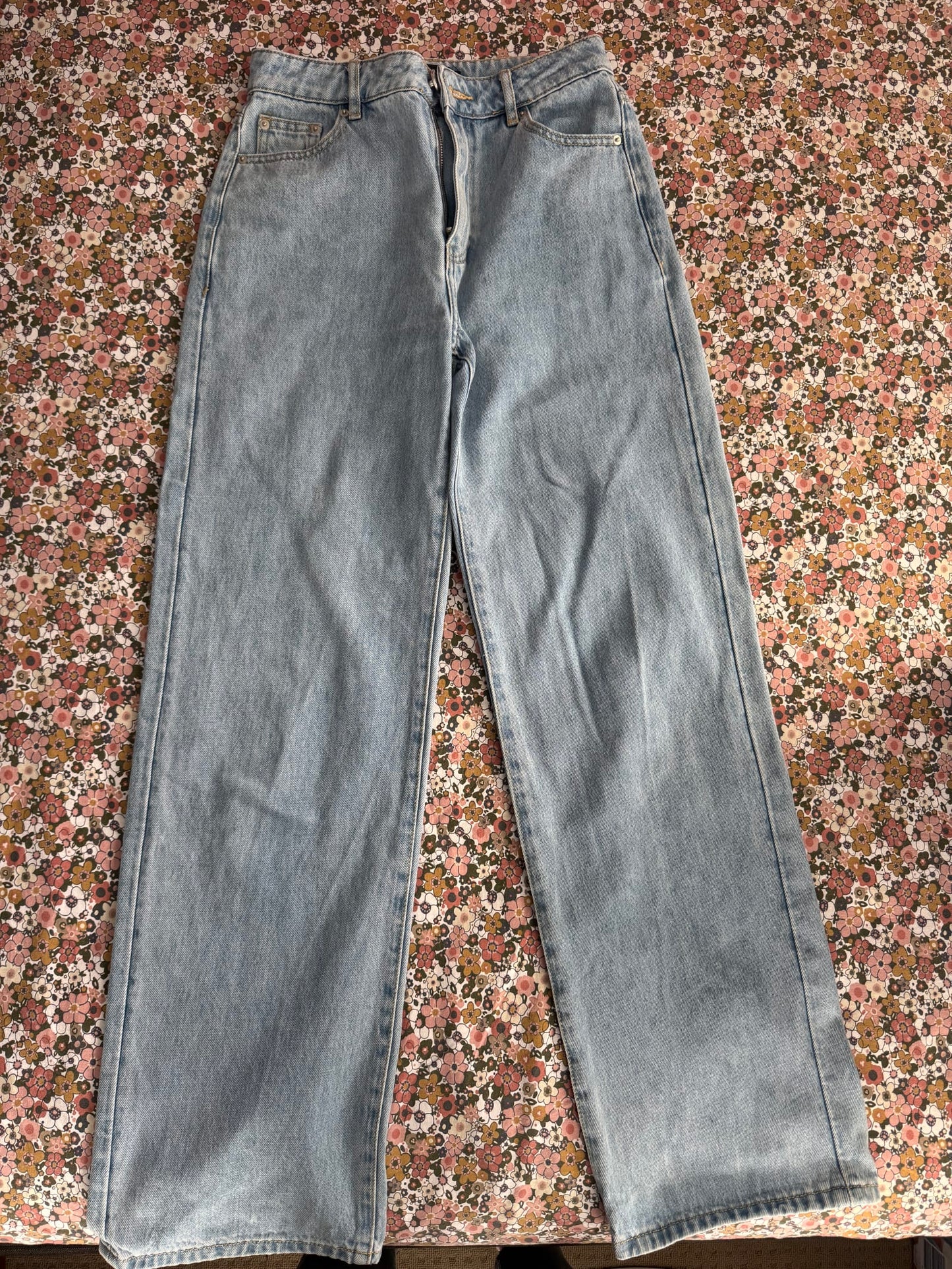 185245