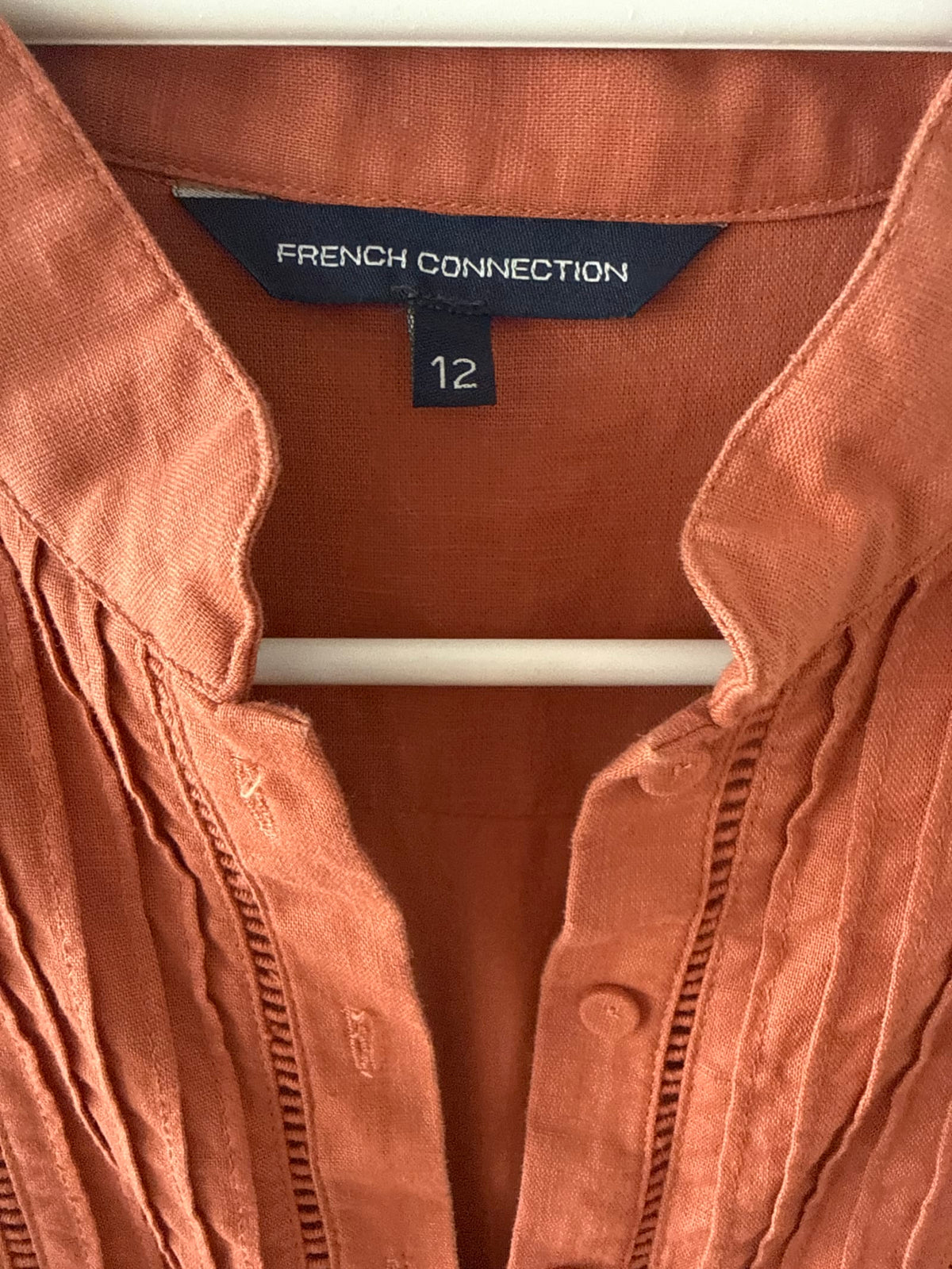 194708