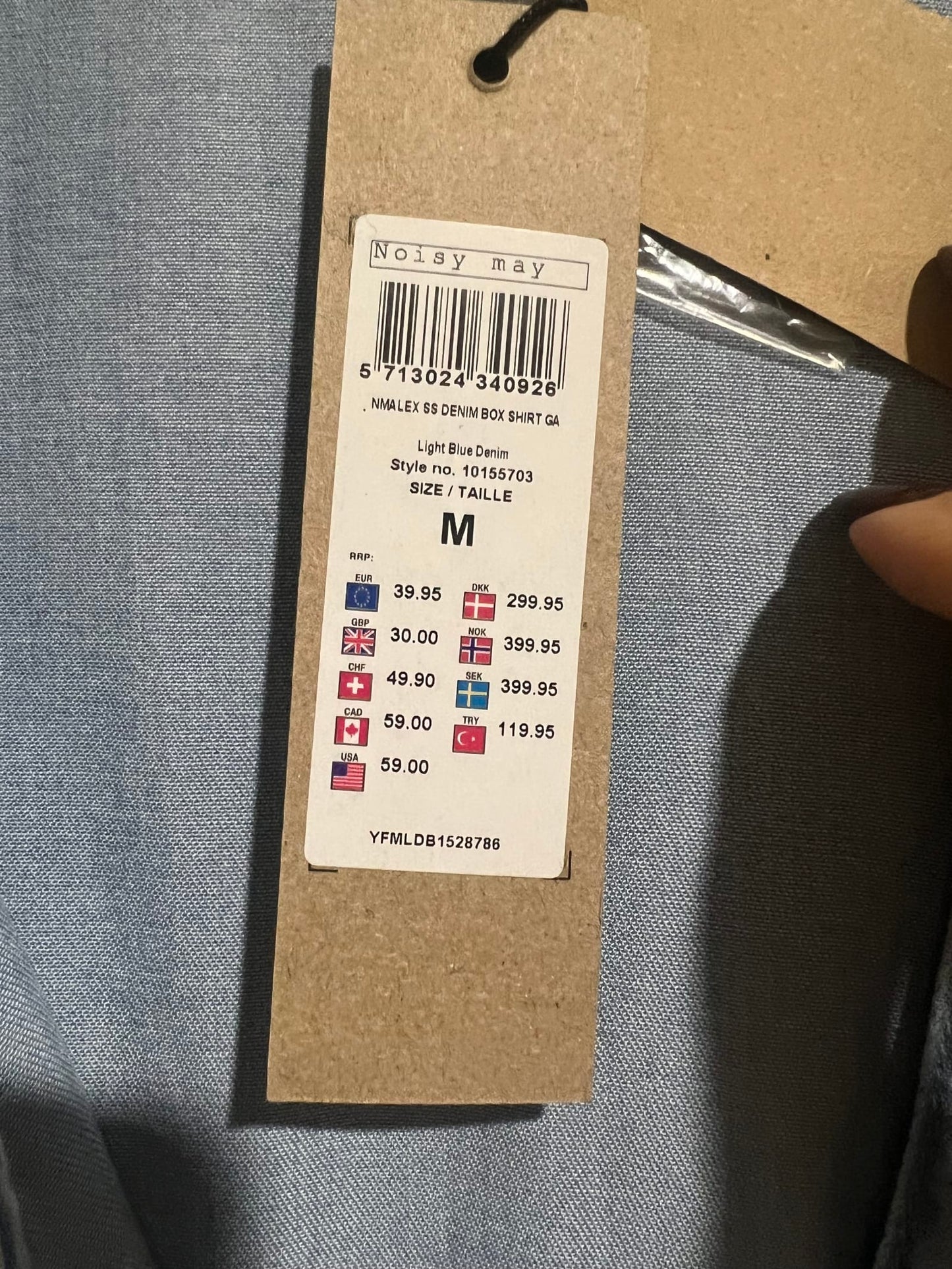 182815