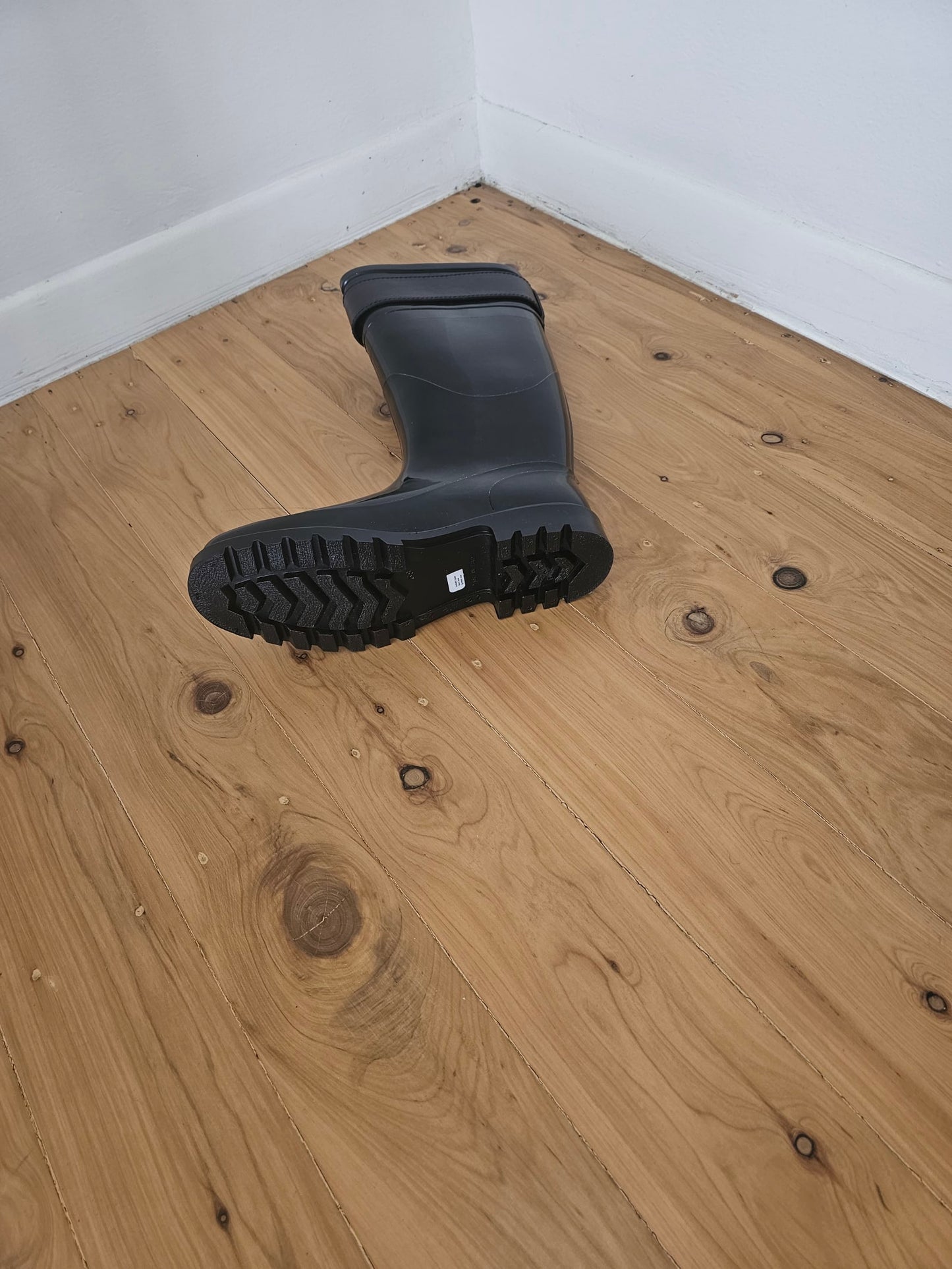 176950