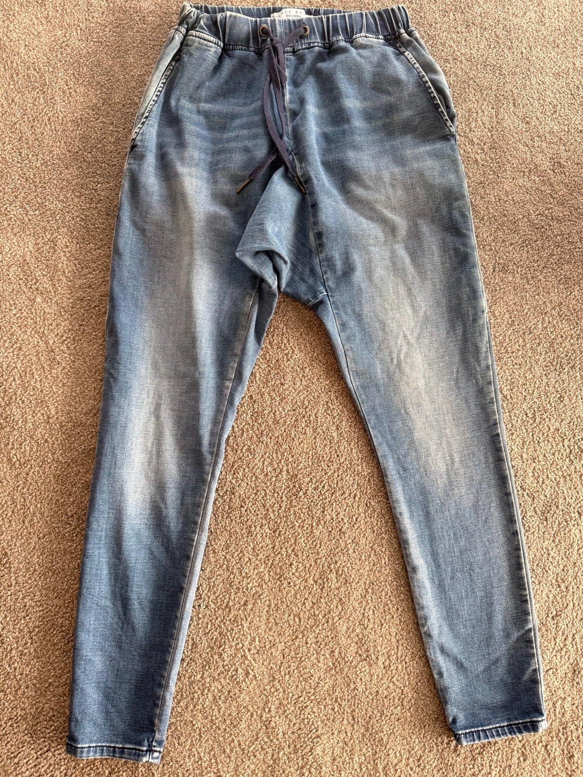 210626