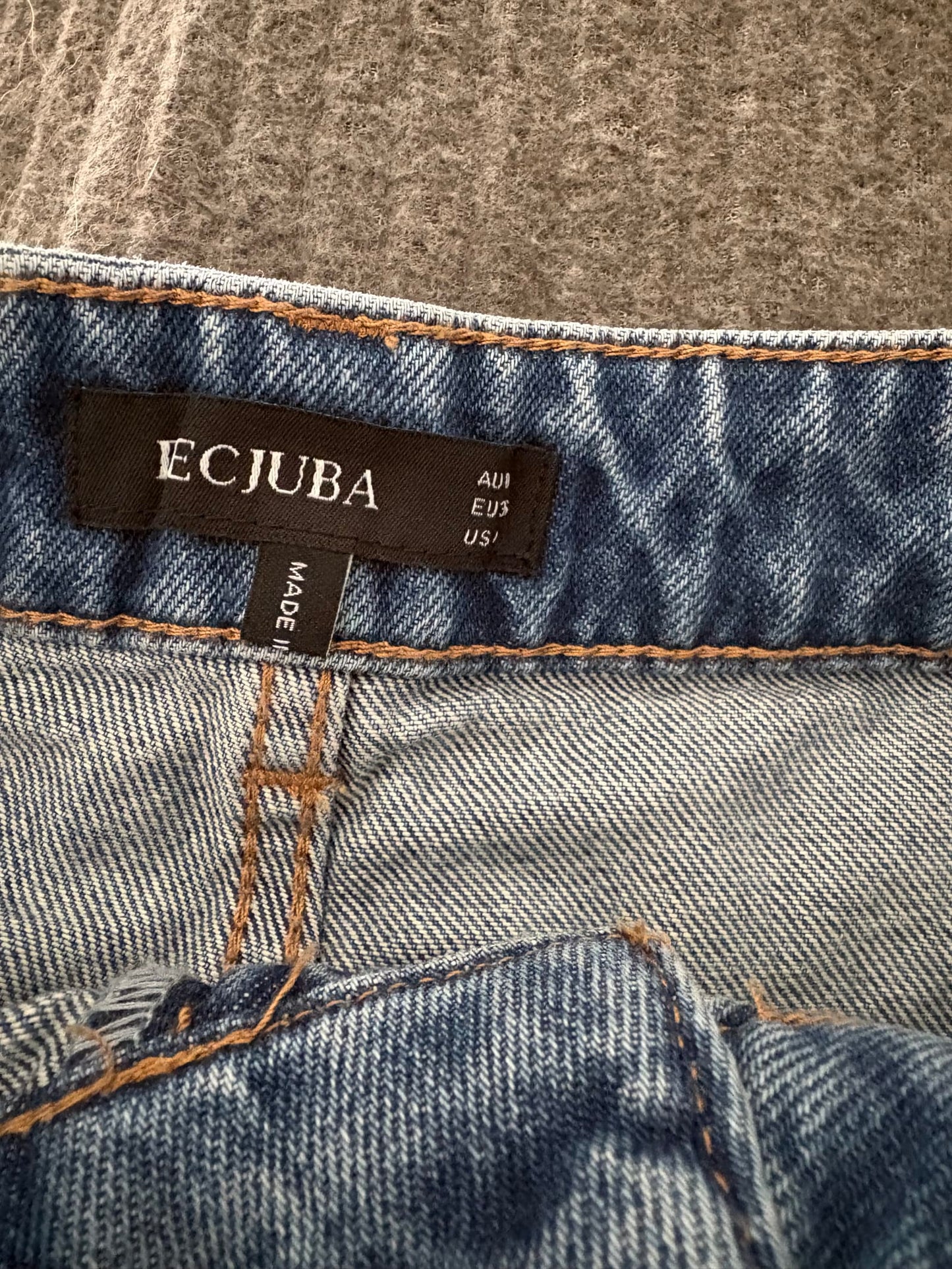 201958