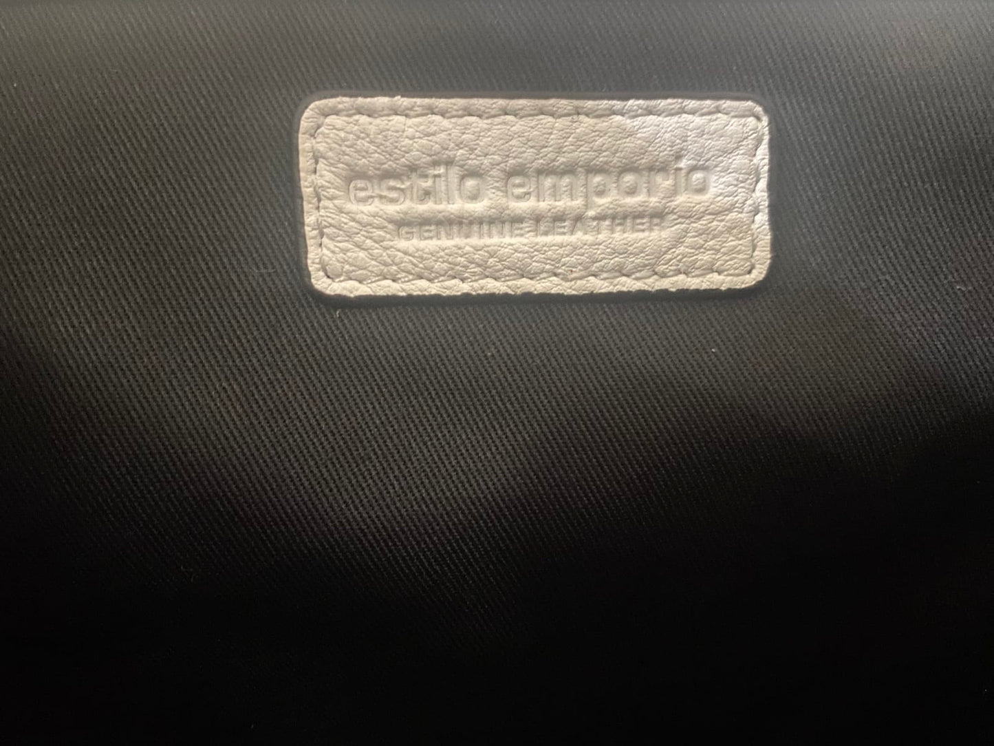 201233