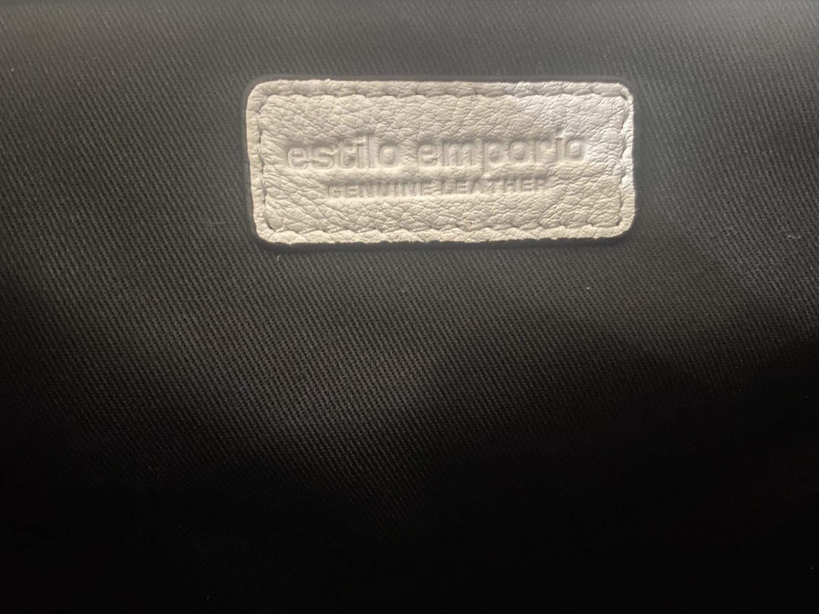 201233