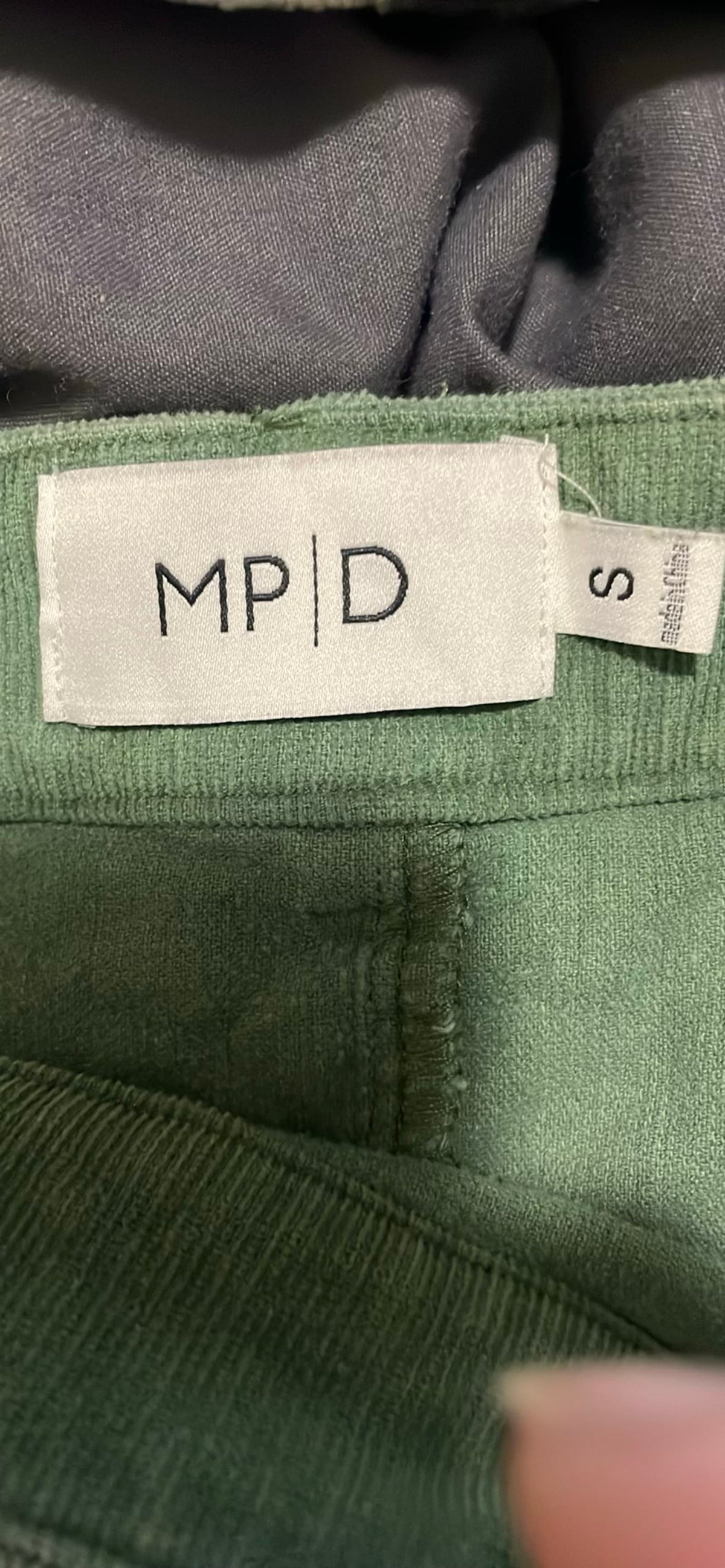 222798