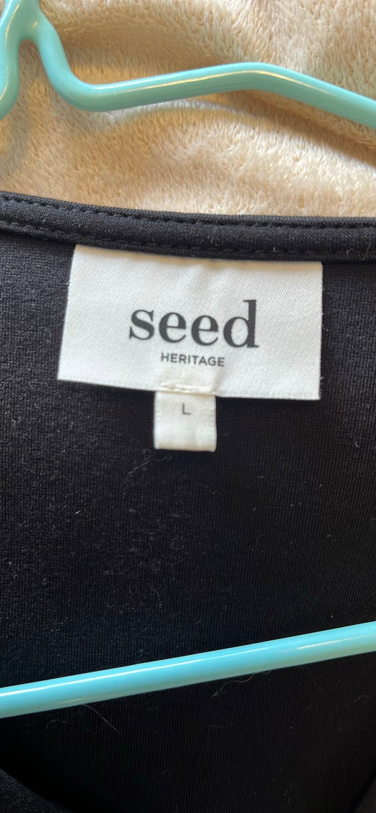 211571