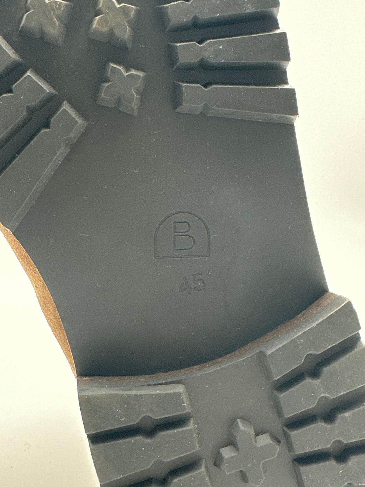 219982