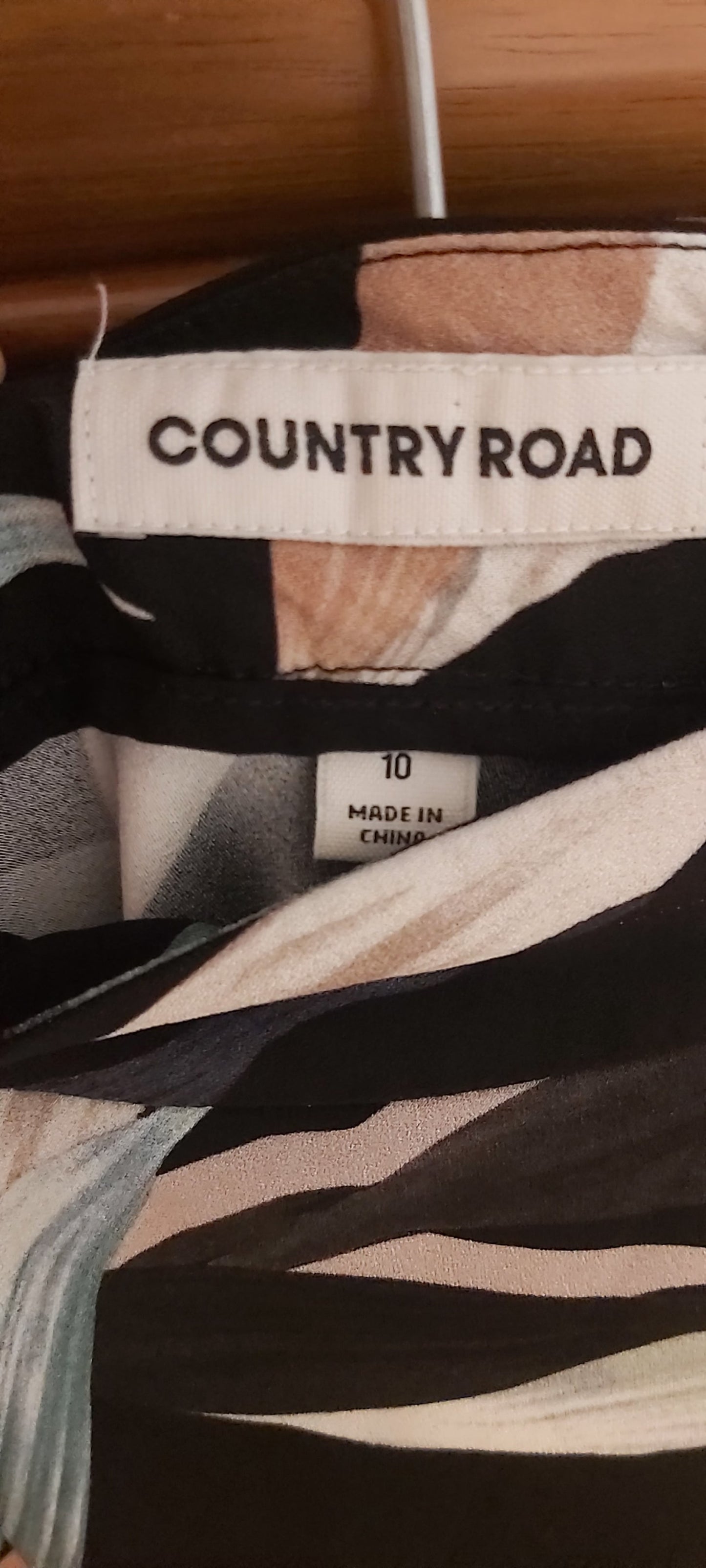 116145