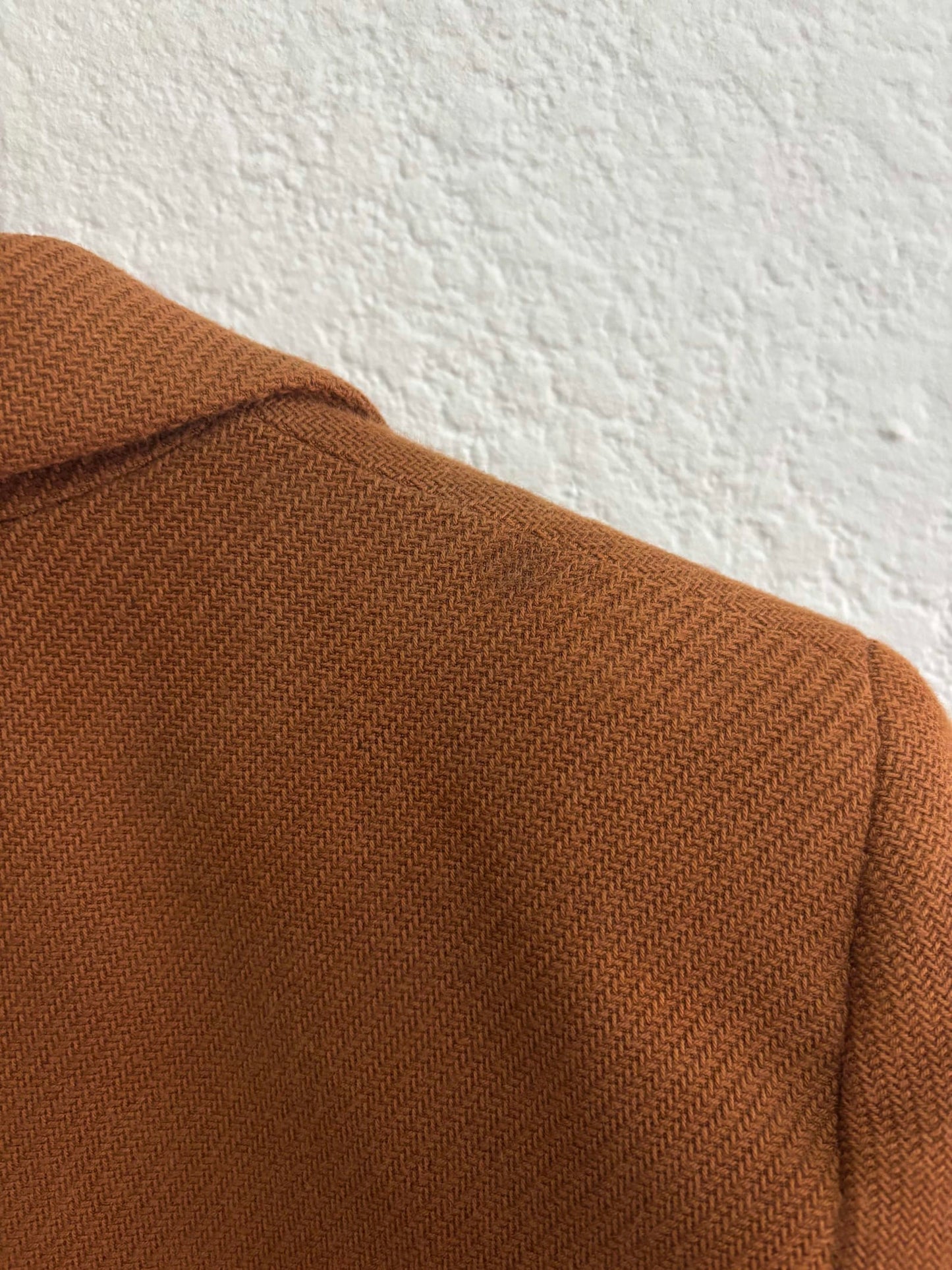 160558