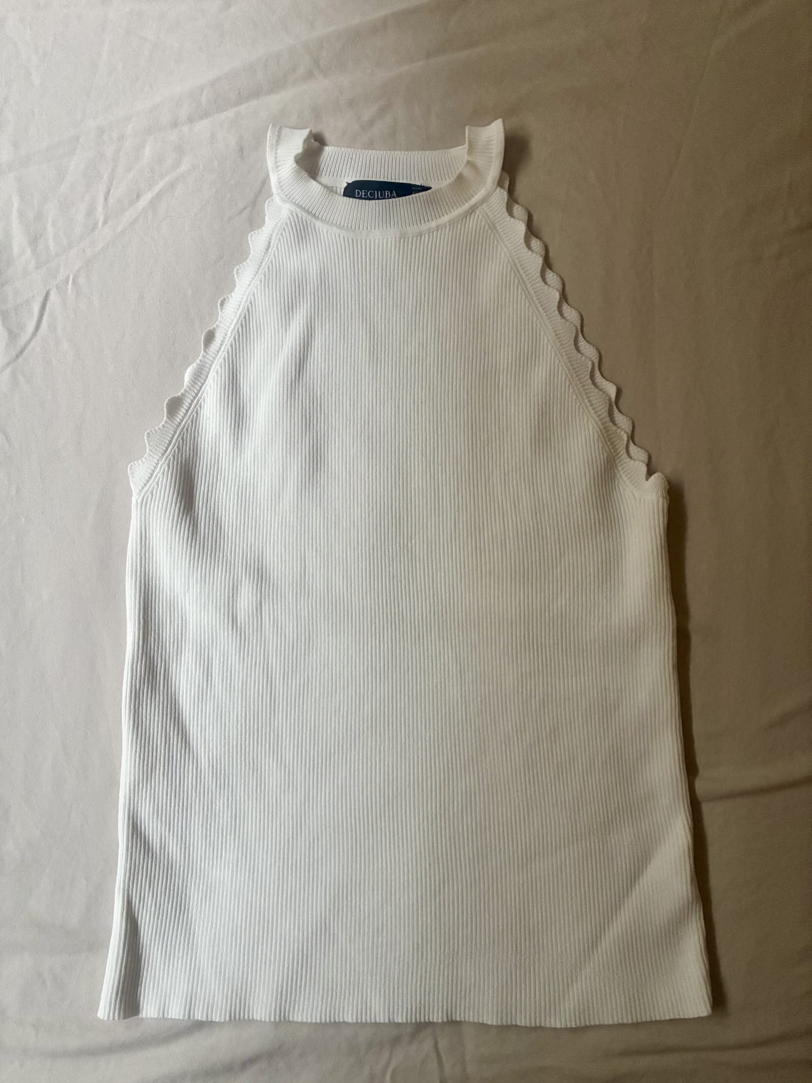 61067