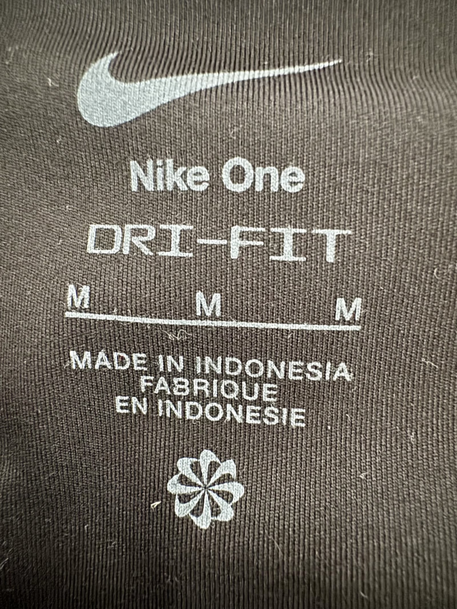 75821