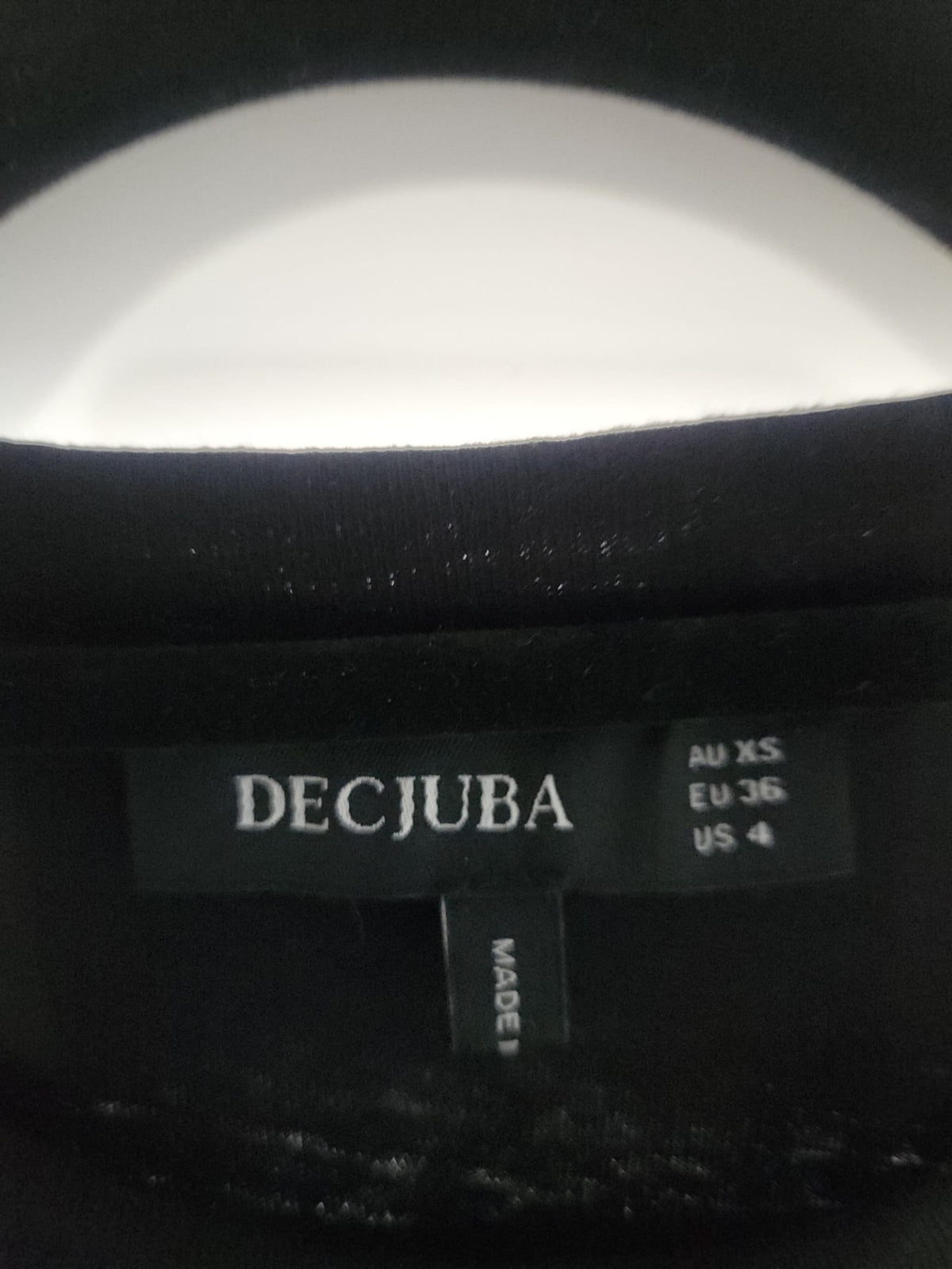 205438