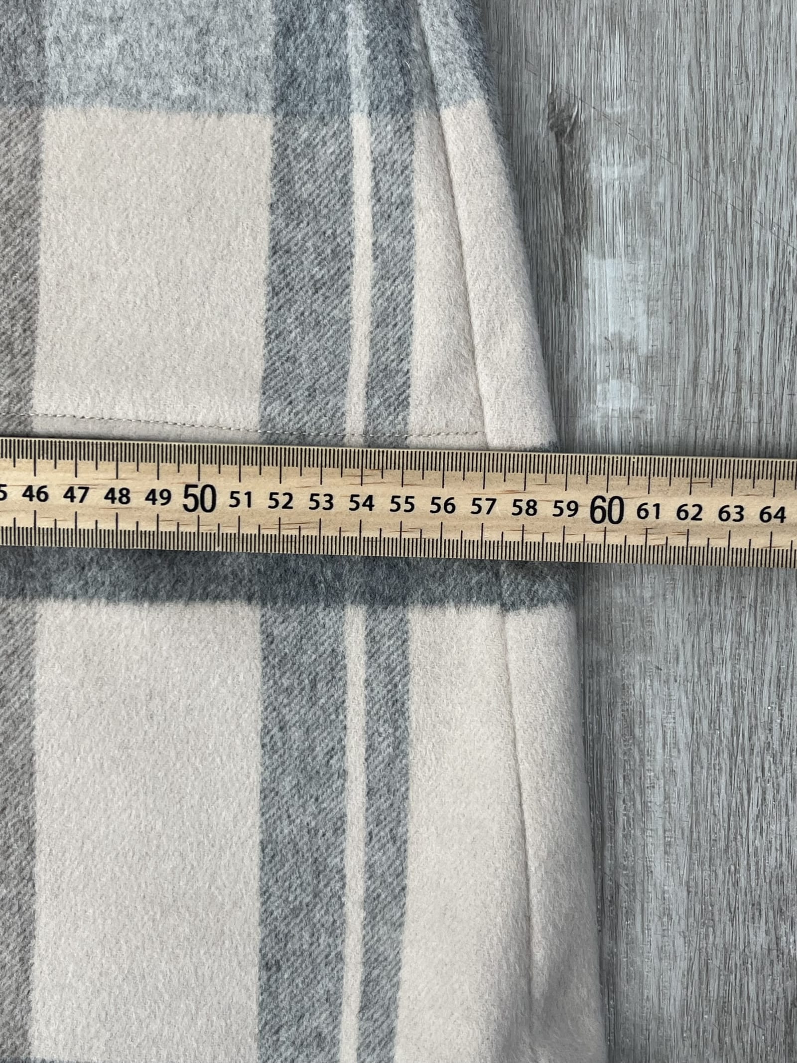 195593