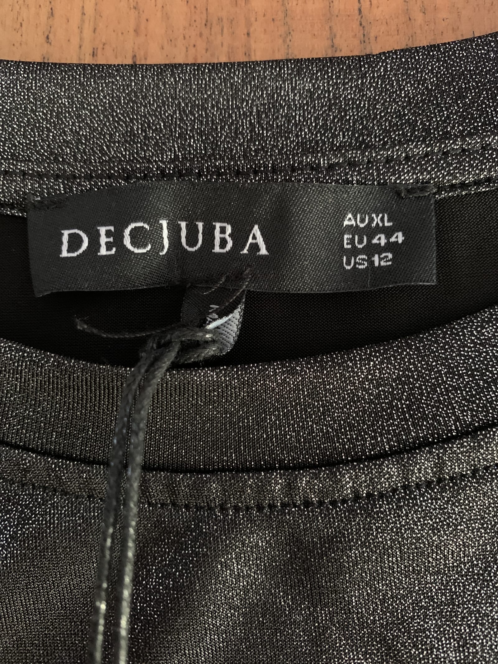 164879