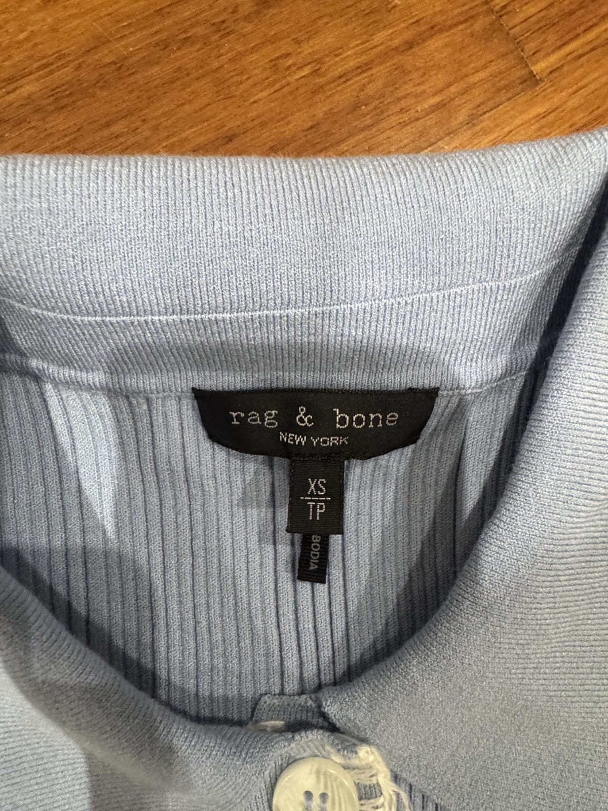 196435