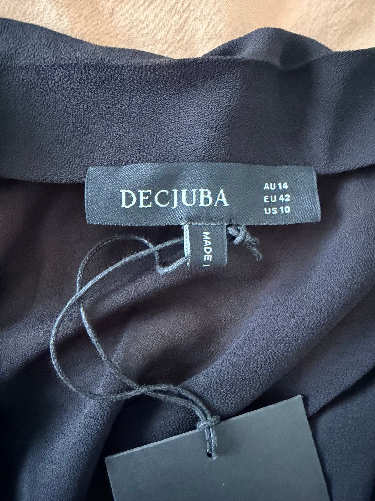 215725