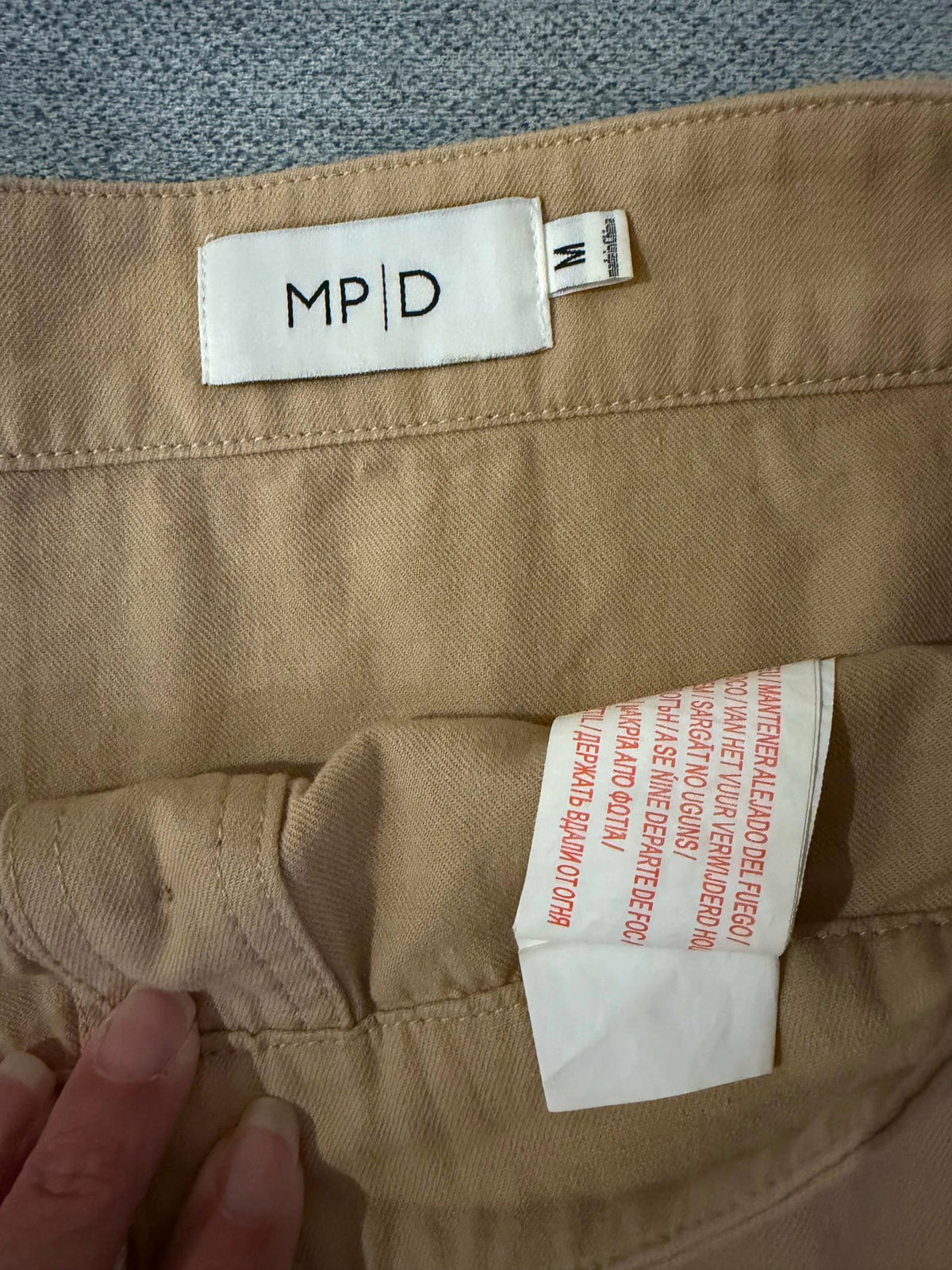 213129