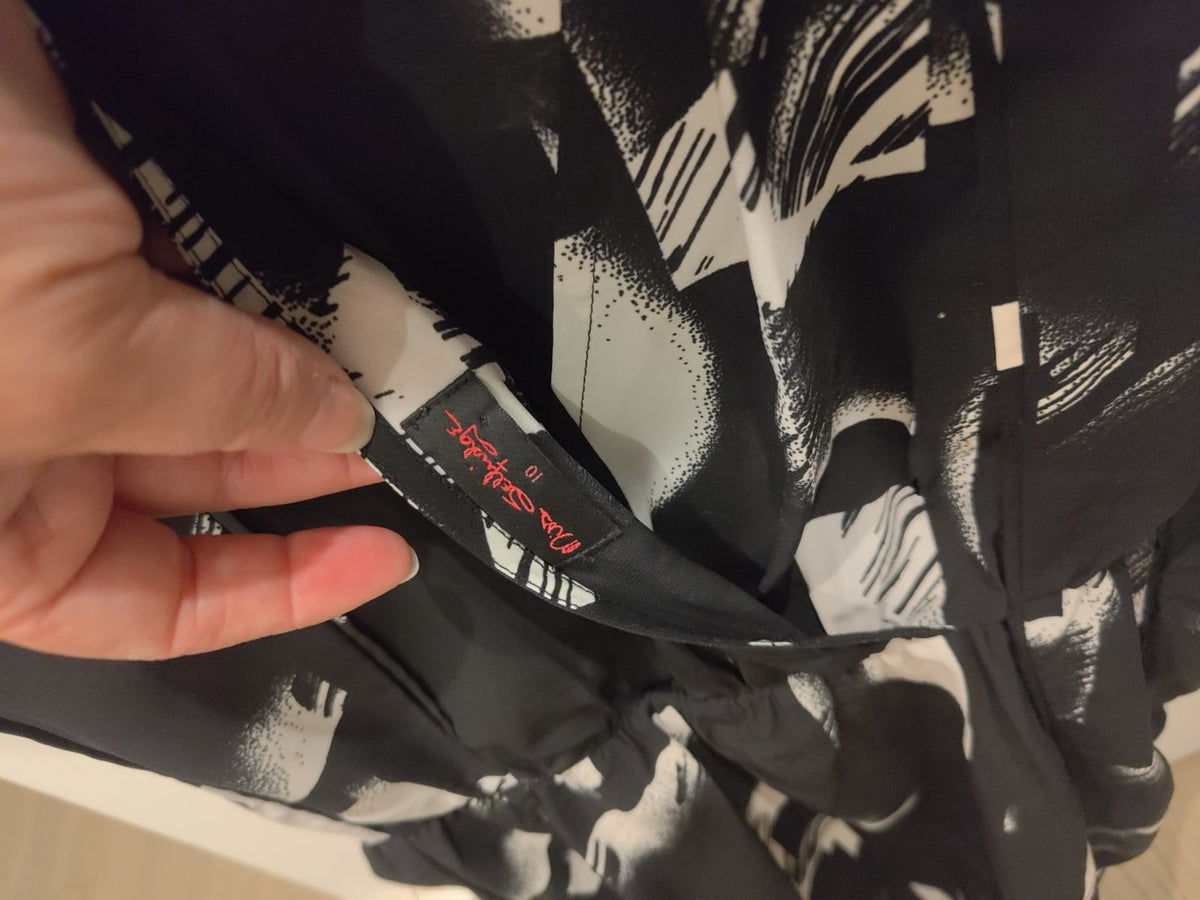 218269