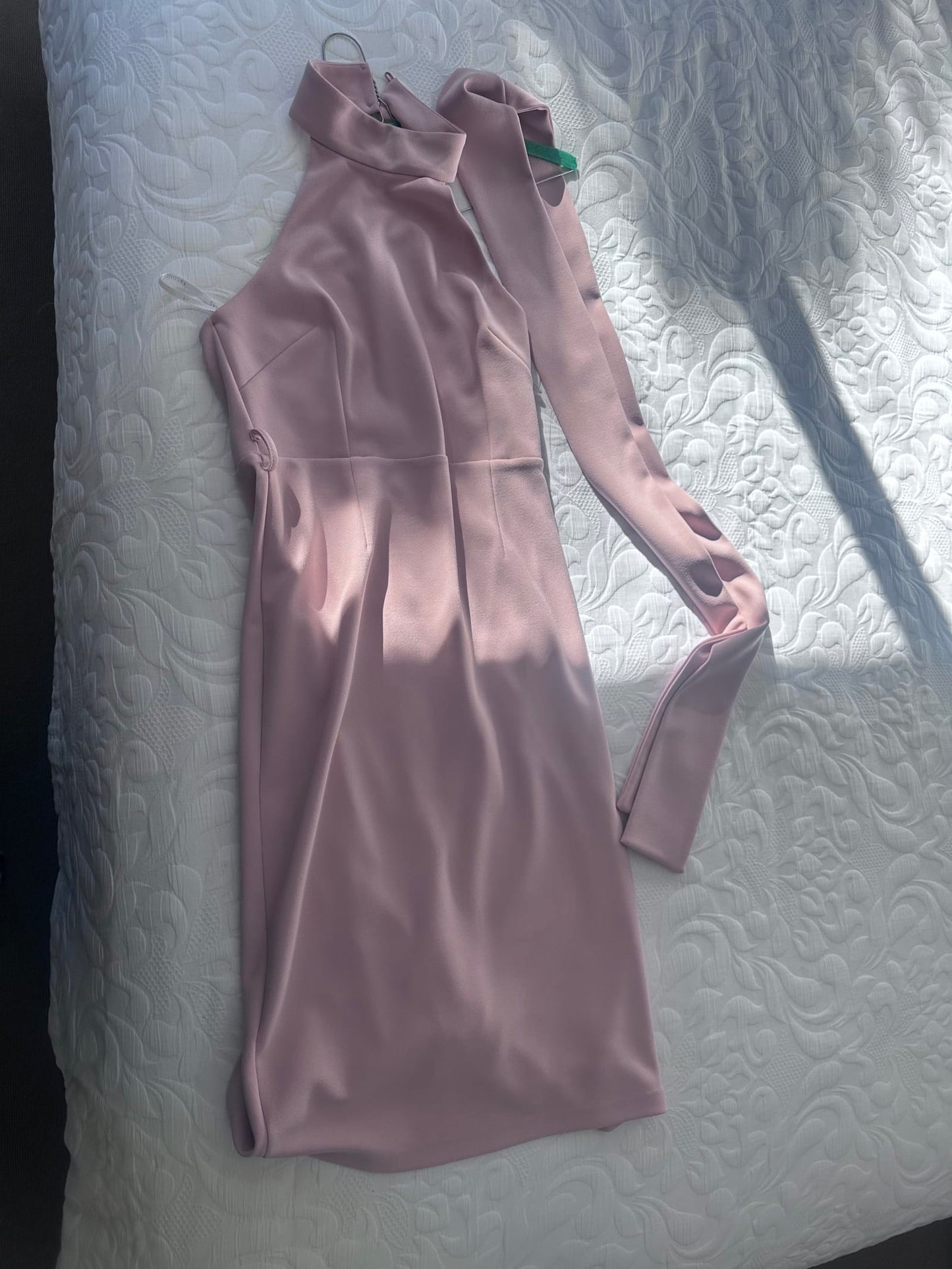 180546