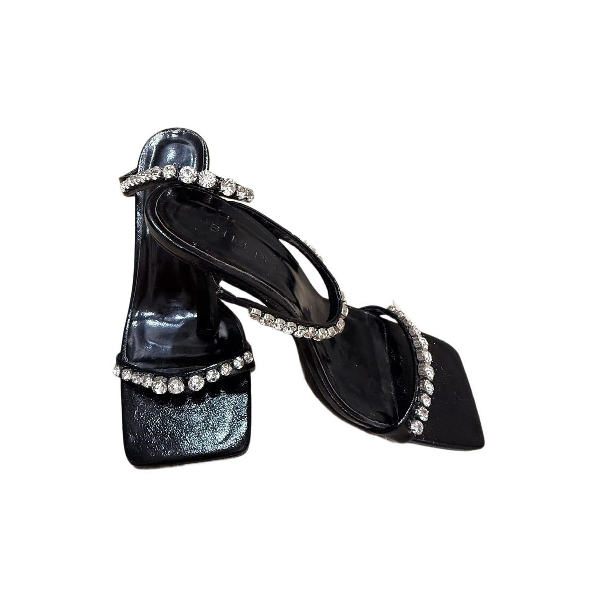 225626
