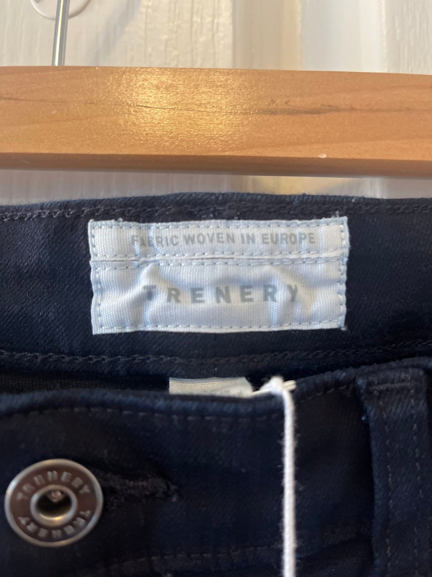 136374