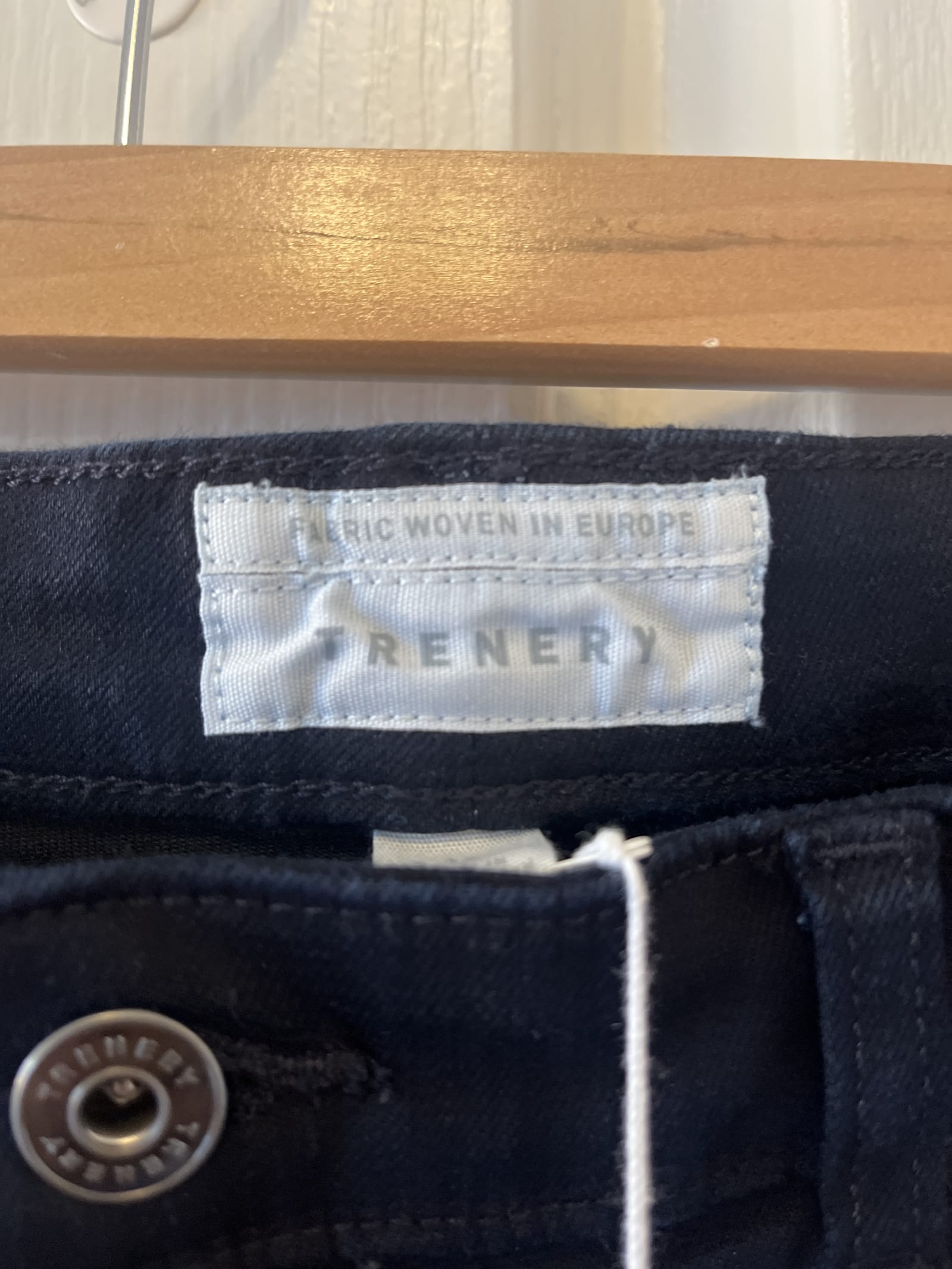 136374