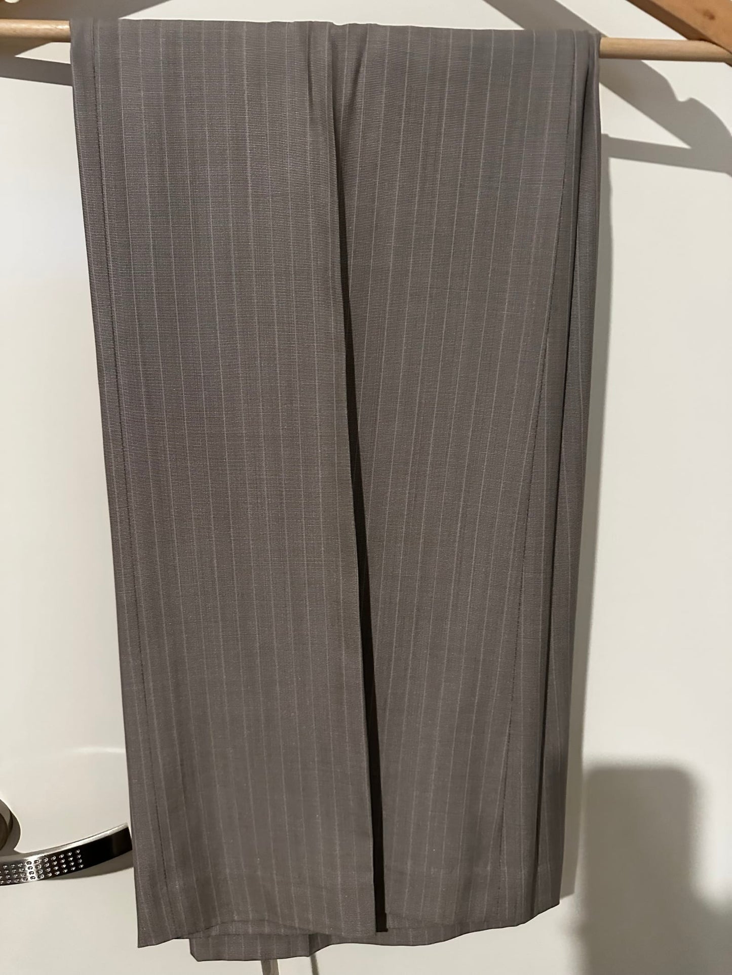 190061