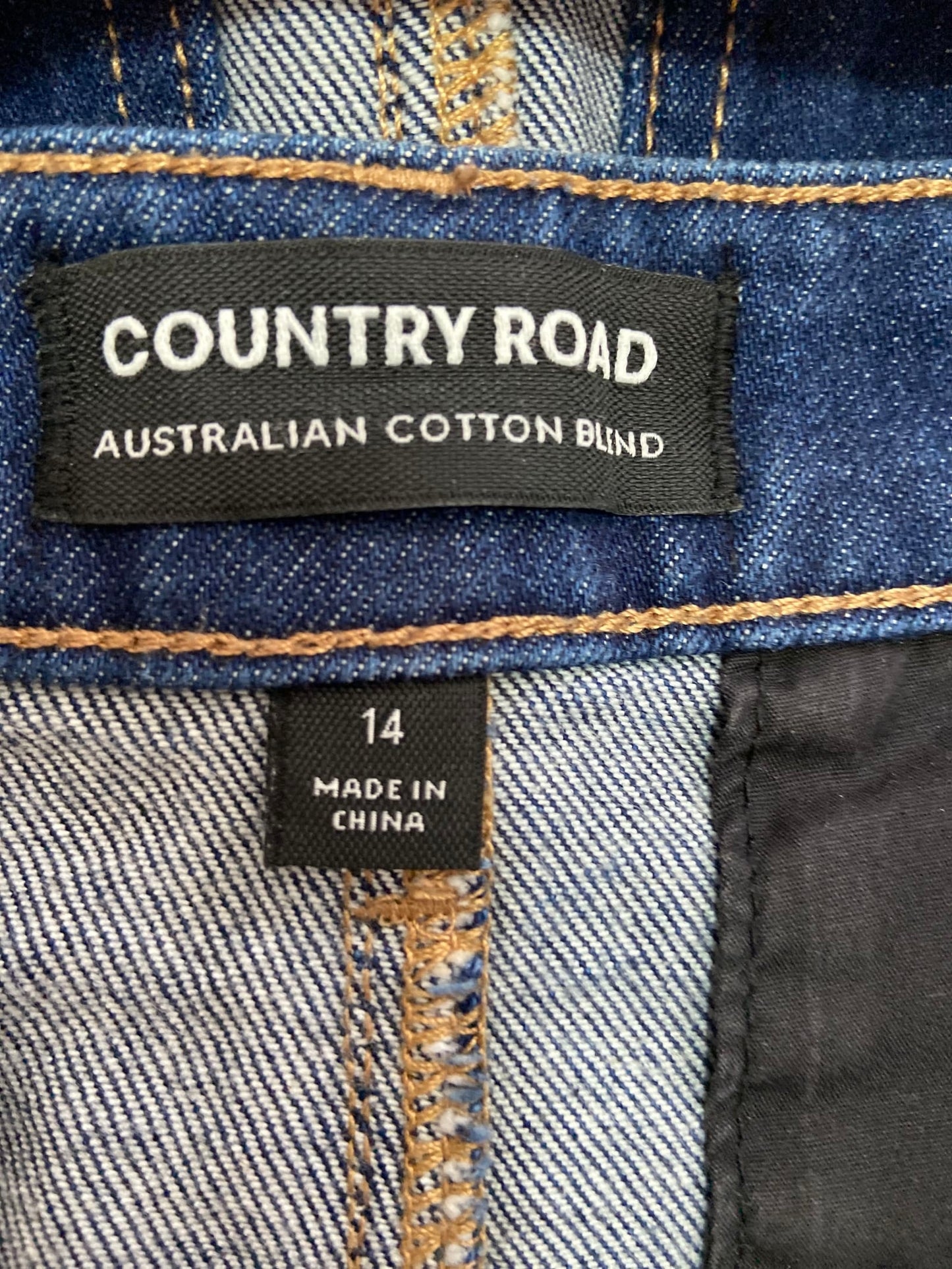 193596