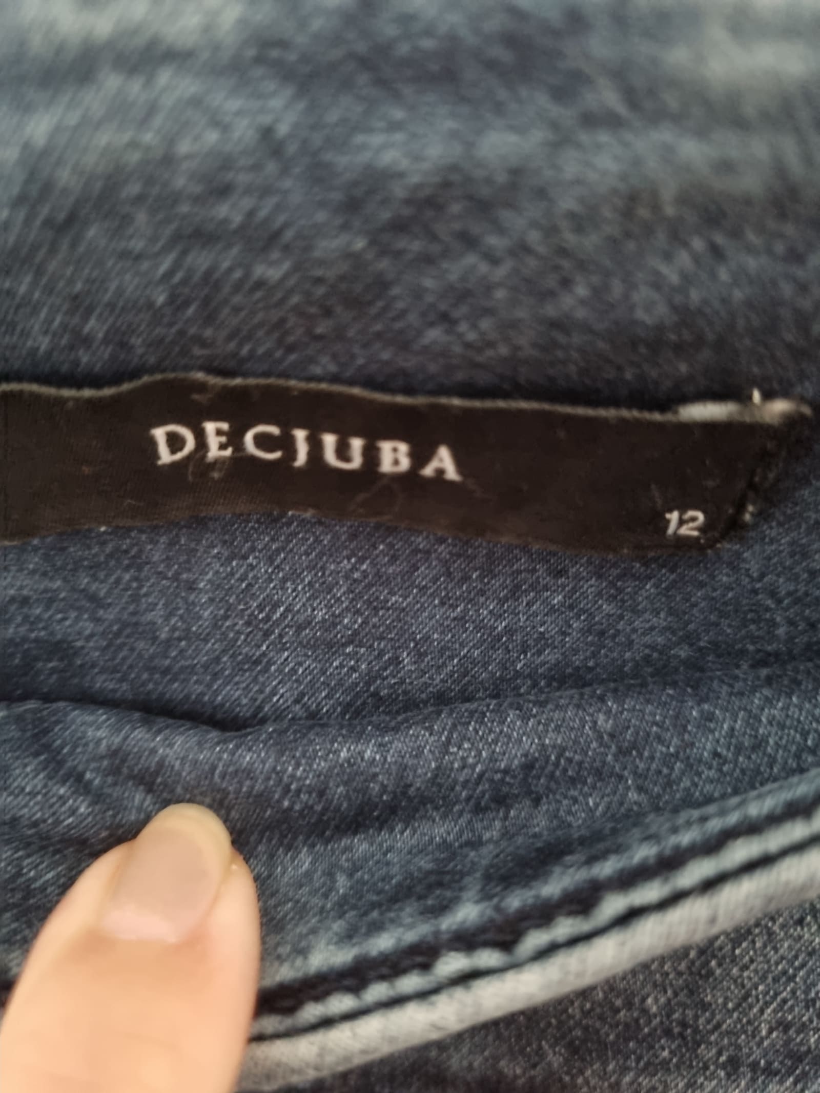 81977