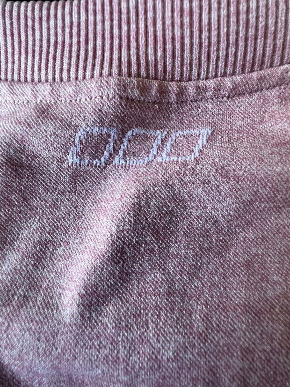 212245