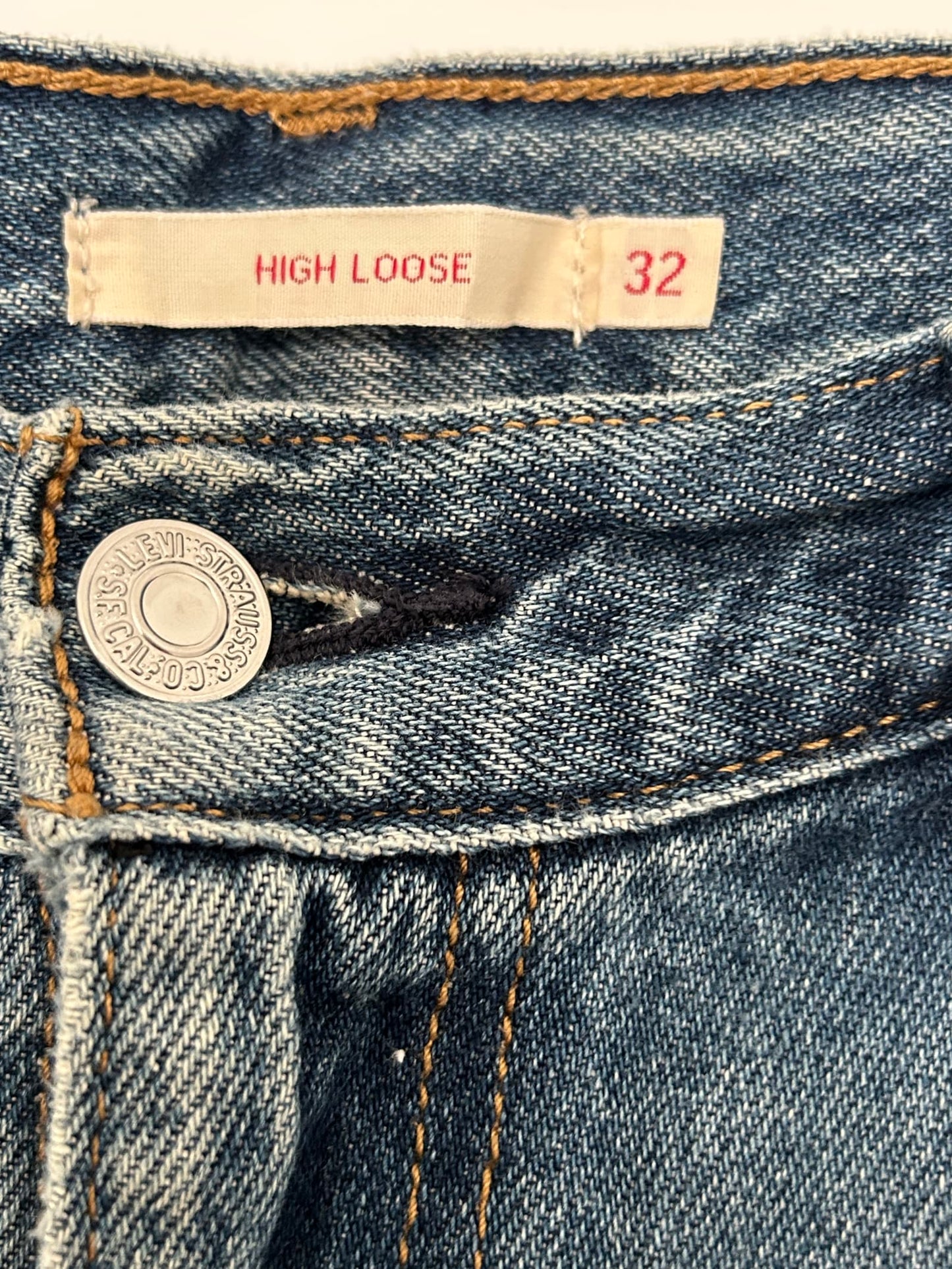 162369